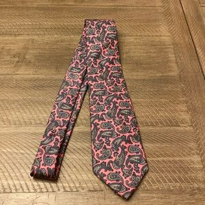 Vintage Christian Dior Pink Paisley Silk Neckwear Tie